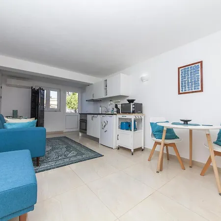 Apartman A19 - Tangerine In