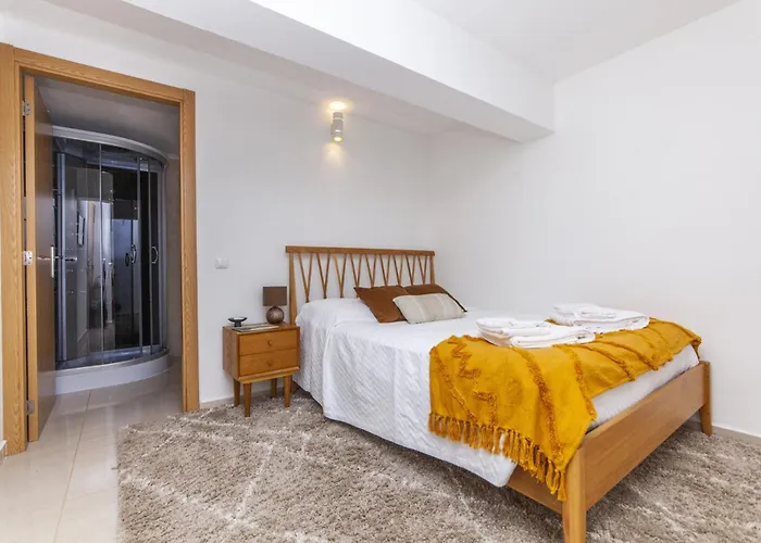 A19 - Tangerine In *